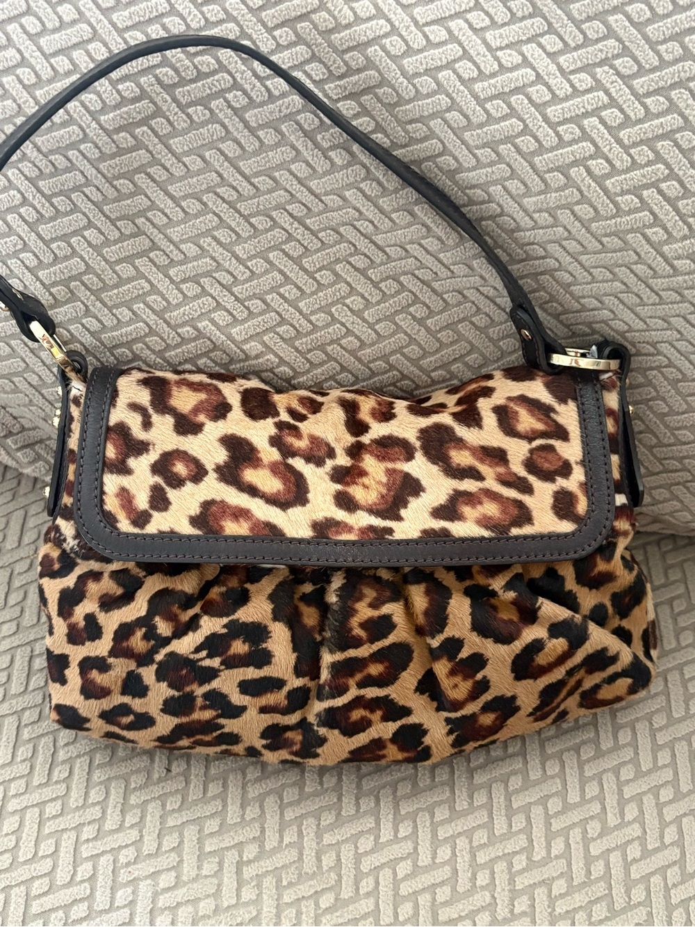 Fendi Leopard Print Shoulder Bag - Black Trim - Picture 6 of 7